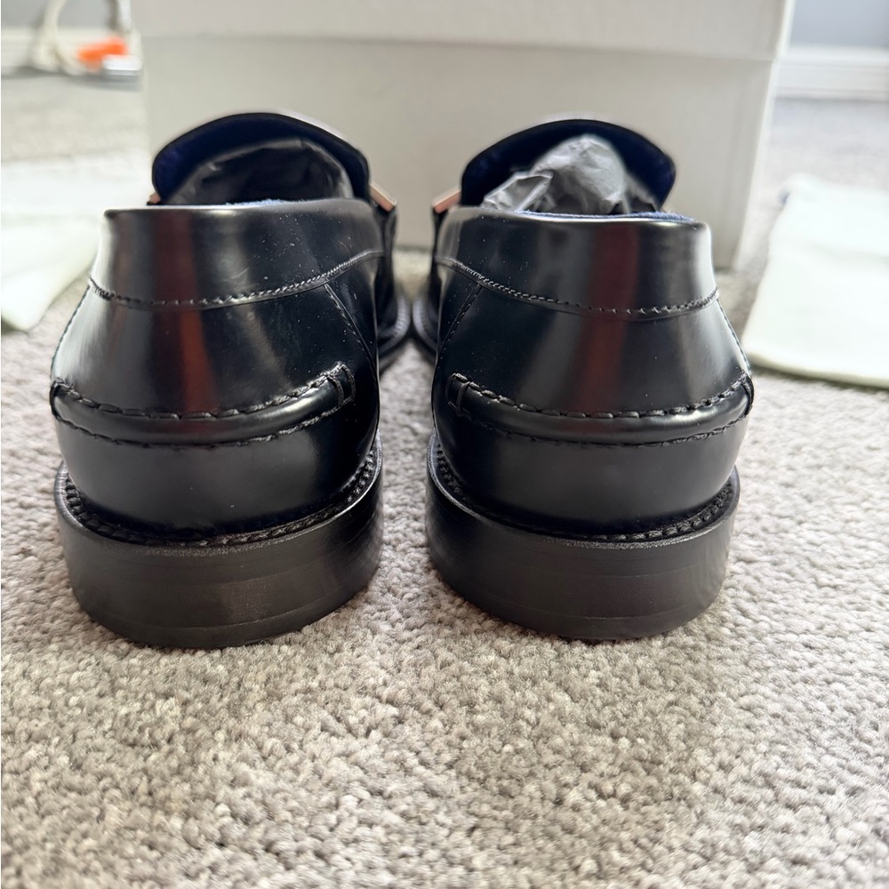 burberry tower loafer- womens size 37 - Picture 5 of 16